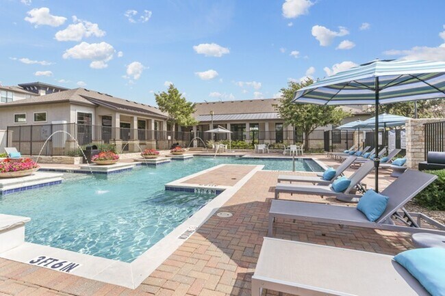 Building Photo - Residences at the Collection