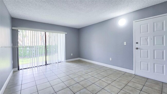 Photo - 7210 NW 179th St Unit 106