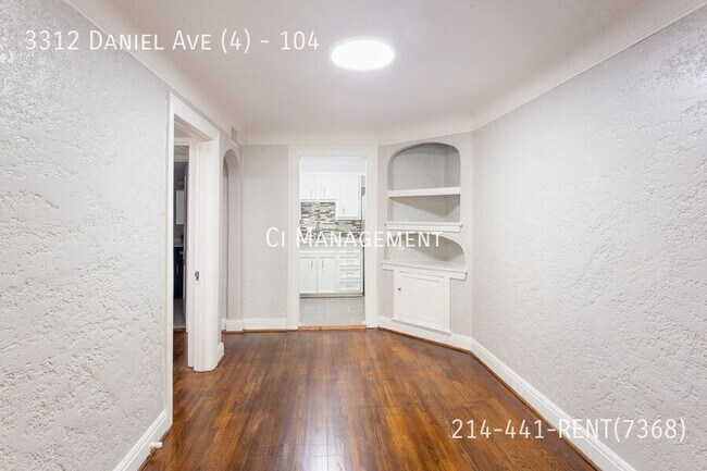 Photo - 3312 Daniel Ave Unit 104