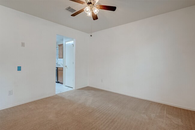 Photo - 10902 Primrose Acres Ln