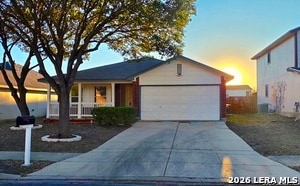 Building Photo - 4935 Dahlia Terrace