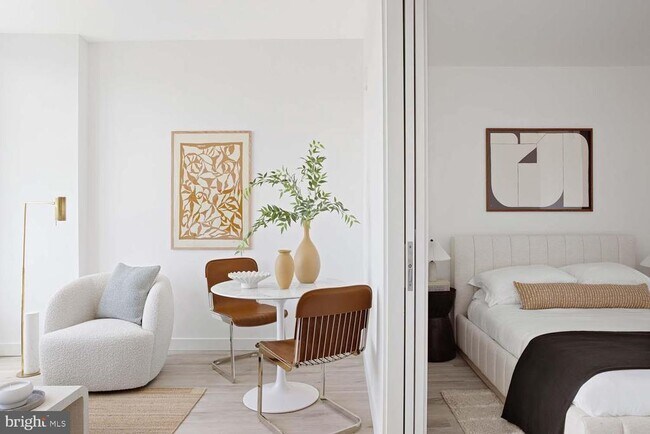 Photo - 1 Florida Ave NE Unidad 501