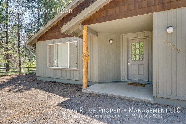 Photo - 17009 Hermosa Rd