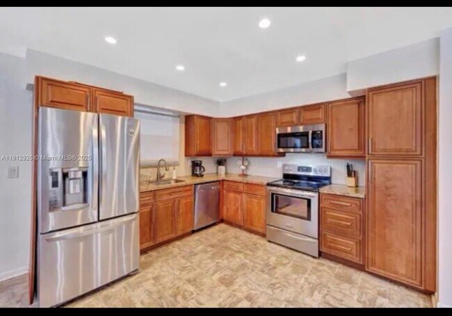 Photo - 45 SE 14th St Unidad 1