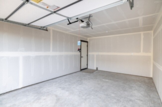 Photo - 3396 Crosswind Ct
