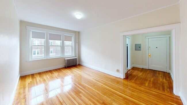 Photo - Avl 9/1 - No fee! Spacious 1BR near Cleveland Circle!