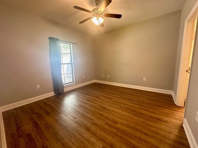 Photo - 10664 Florida Blvd