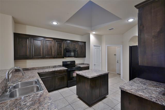 Photo - 410 Red Sage Ln