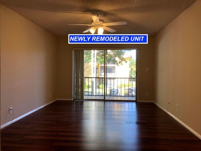 Building Photo - 460 NW 20th St Unit 2070