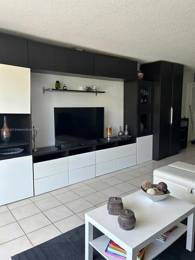 Photo - 100 Ocean Ln Dr Unit 406