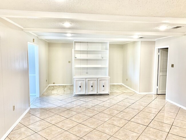 Photo - Magellan Neighborhood