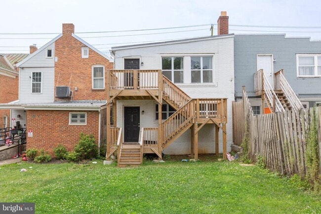 Photo - 212 W Burke St Apartamento Unidad B