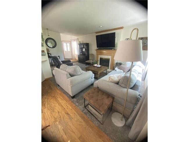 Building Photo - 9524 Zircon Ct N Rental