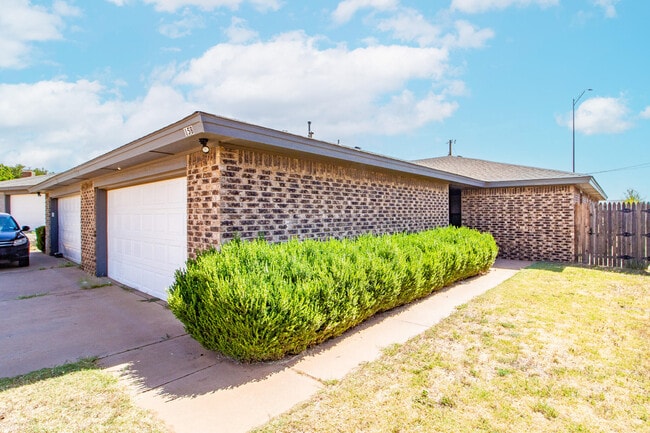 Photo - 15 Wagnon Dr