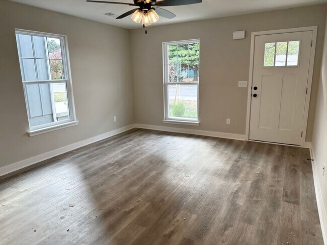 Photo - 128-132 SW 8th St Unit 132 8th