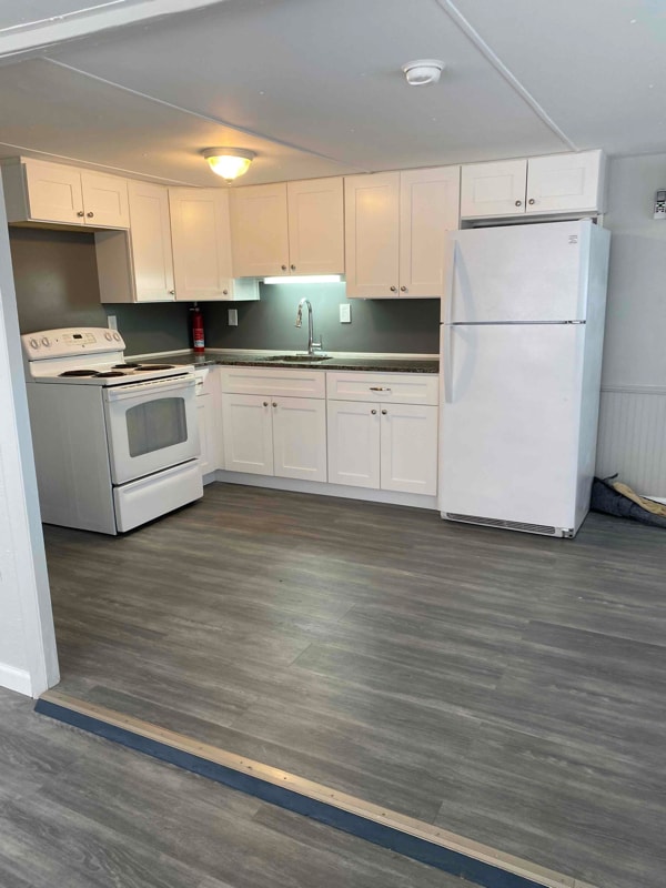 Building Photo - 316 52nd Ave Dr W