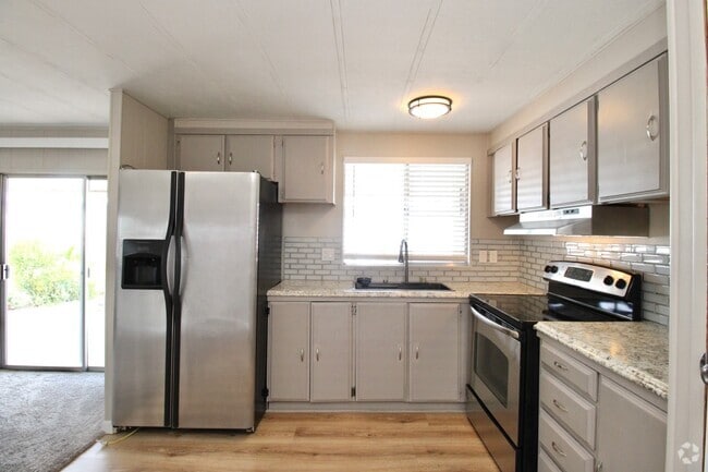 Building Photo - 303 S Recker Rd Rental