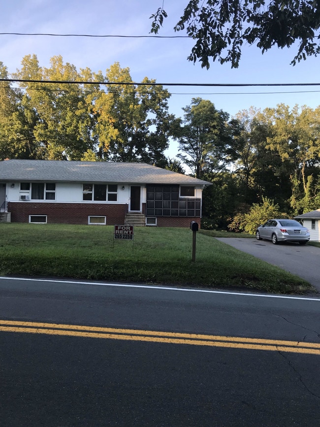 Photo - 1615 Maple Hill Rd Unit 2