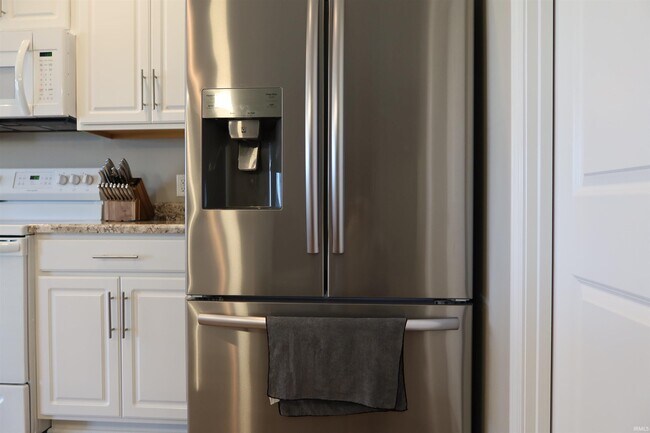 Photo - 10195 Strasse Ct