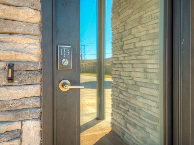 Photo - Beautiful New Construction Home in Oklahom...
