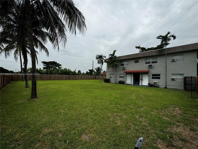 Photo - 811 NW 6th Ave Apartamento Unidad 1