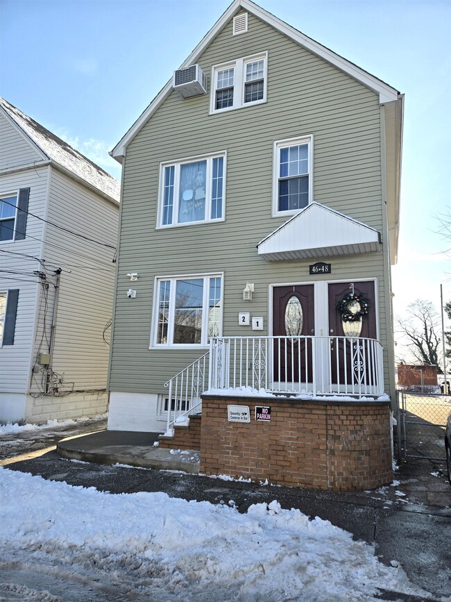 Building Photo - 46-48-48 Washington Pkwy Unit 1