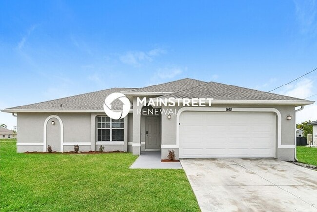 Building Photo - 4 Bedroom Pet-Friendly Home in Cape Coral, FL with Main Street Renewal