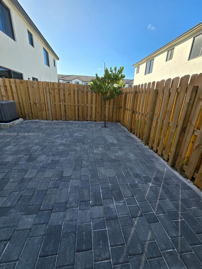 Photo - 34518 SW 190th Ave