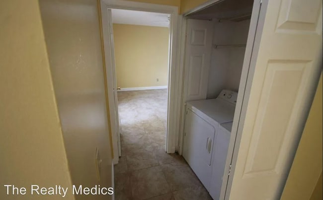 Photo - 2709 Shadybranch Dr