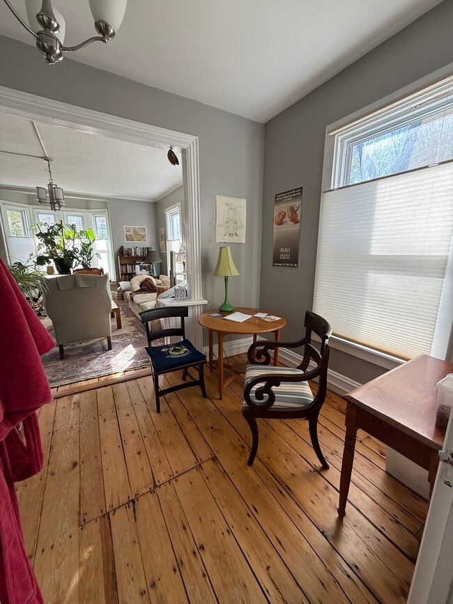 Photo - 10 Gilman St Unit 2