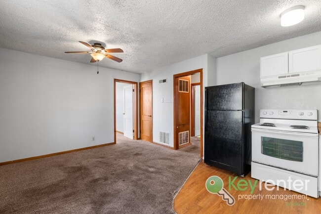 Photo - 1432 Fairmount St Unit 2