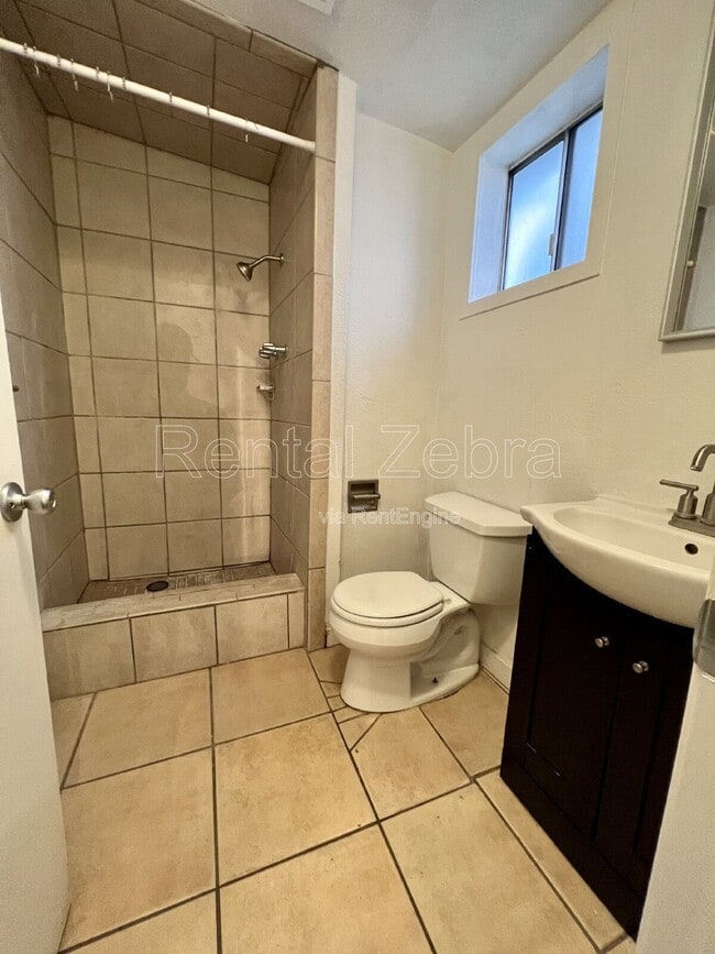 Photo - 2142 K St
