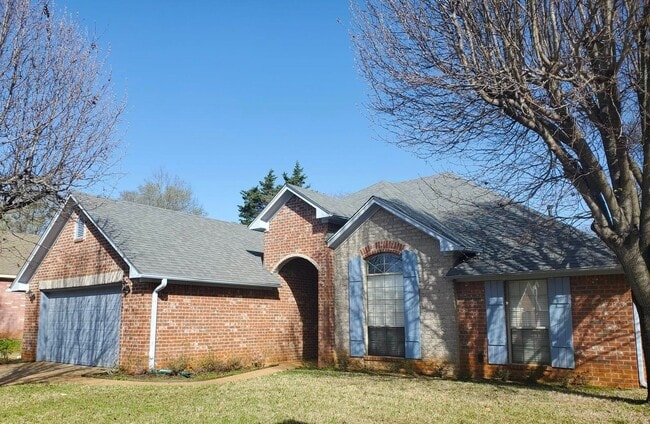 Photo - COMING SOON! Whitehouse! Gorgeous 4 Bedroom, 2 Bath Home