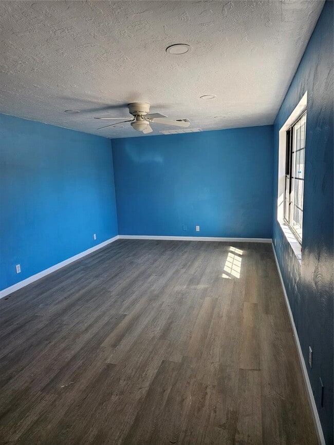 Photo - 33096 Squaretop Rd