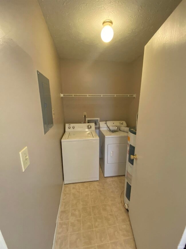 Photo - 2814 Plaza Ln