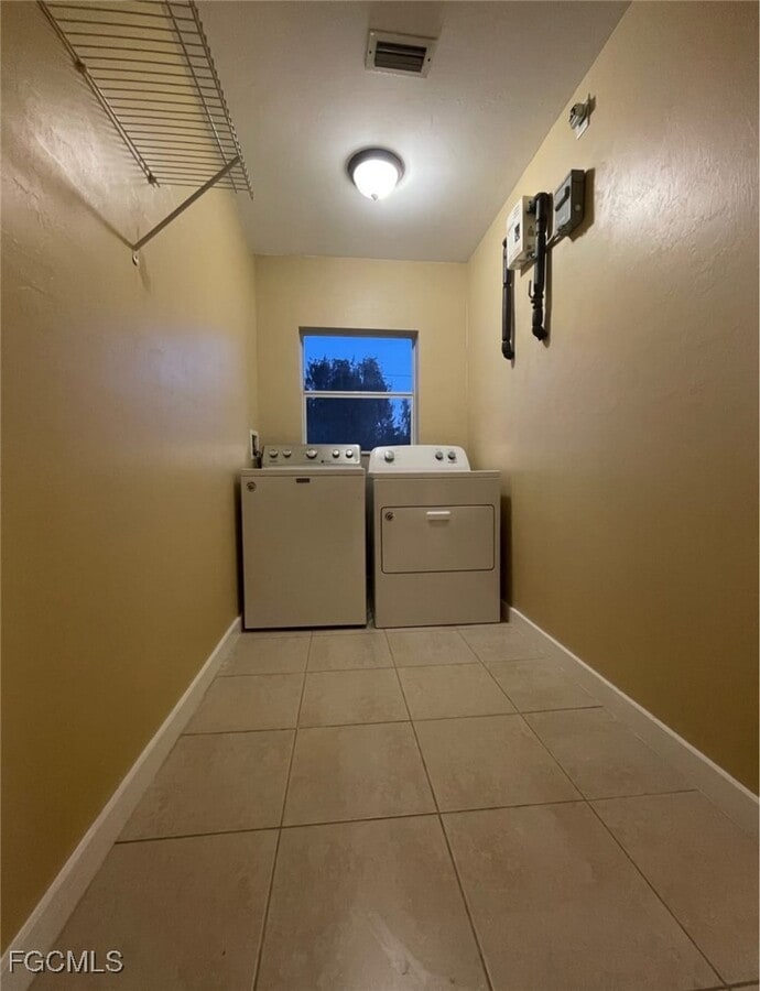 Photo - 621 Joel Blvd Unit 102