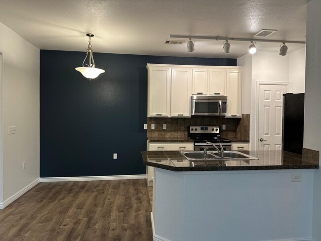 Building Photo - 2672 S Cathay Way Unit 103 Rental