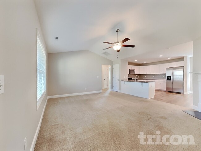 Photo - 74 Hunter Fox Trail