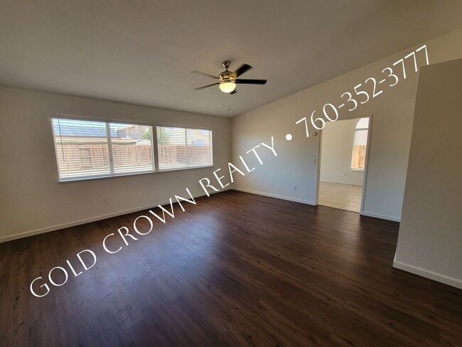 Photo - 669 Sagebrush St