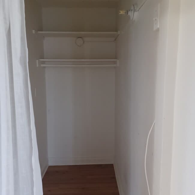 Photo - 5757 Franklin Ave