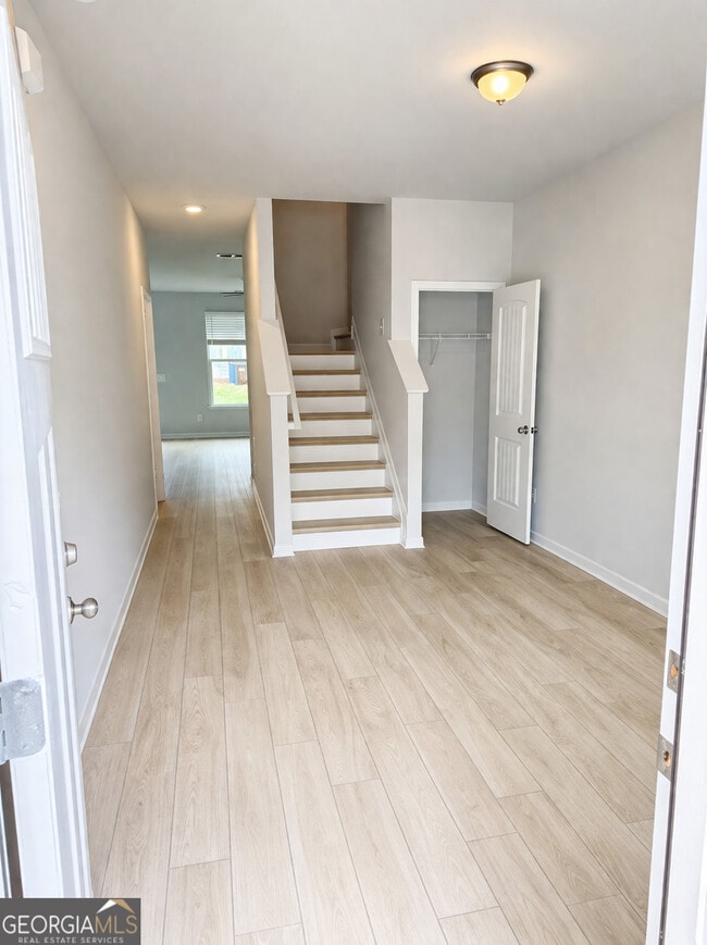 Photo - 471 Payne Dr