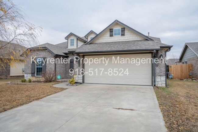 Photo - 4 bed/2 bath!