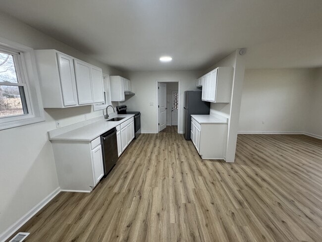 Photo - 5332 Hicone Rd