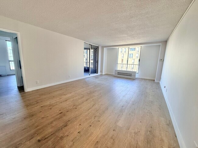 Photo - 44 Washington St Unit 901