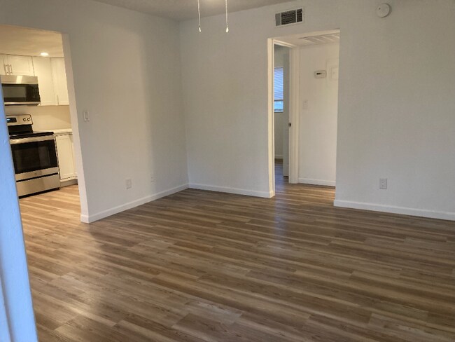 Photo - 1895 40th Ave