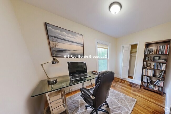 Building Photo - 2572 Massachusetts Ave Unit 2 Rental