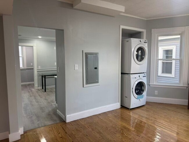 Photo - 43 Bradley St Unit 2