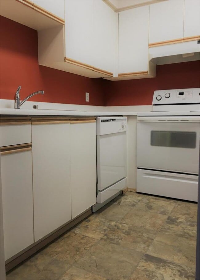 Photo - 0 bedroom in Seattle WA 98121 Unit Super Studio