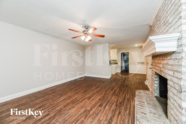 Photo - 201 Brailsford Rd