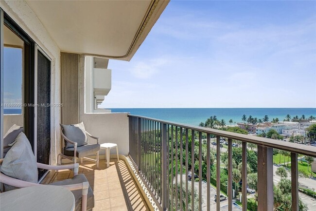 Building Photo - 1201 S Ocean Dr Unit 1010S Rental